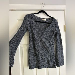 Hollister sweater